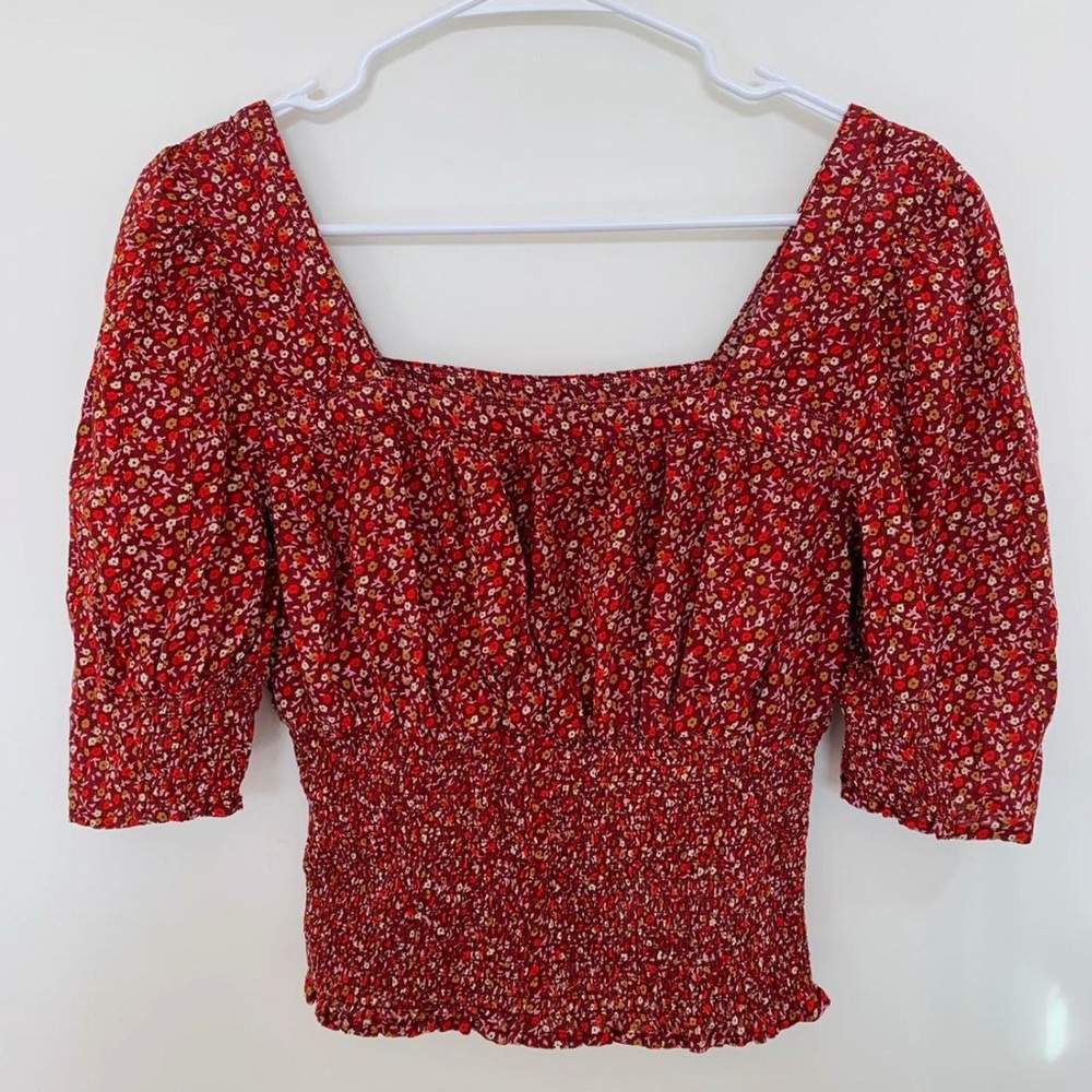 Cropped fall shirt